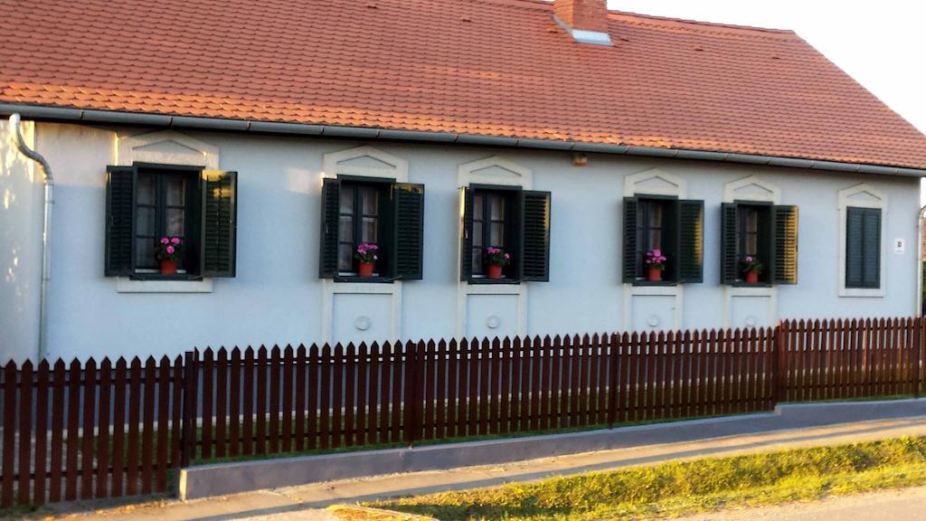 Szentgyoergyvoelgy Vendeghaz Orseg Hotel Szentgyorgyvolgy Bagian luar foto
