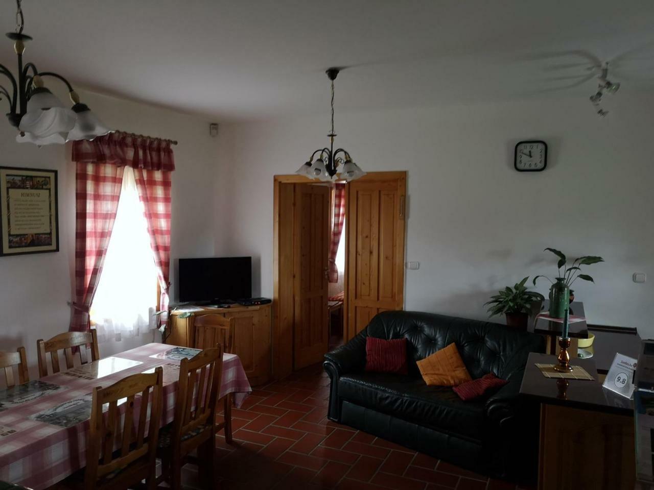 Szentgyoergyvoelgy Vendeghaz Orseg Hotel Szentgyorgyvolgy Bagian luar foto